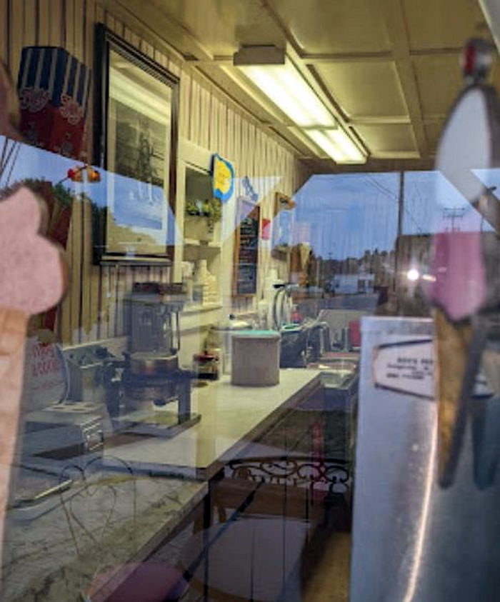 Zanners Ice Cream Shoppe - Web Listing (newer photo)
